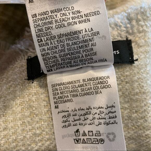 INC Plaid Tan And Grey Scarf Wrap One Size - Picture 10 of 10